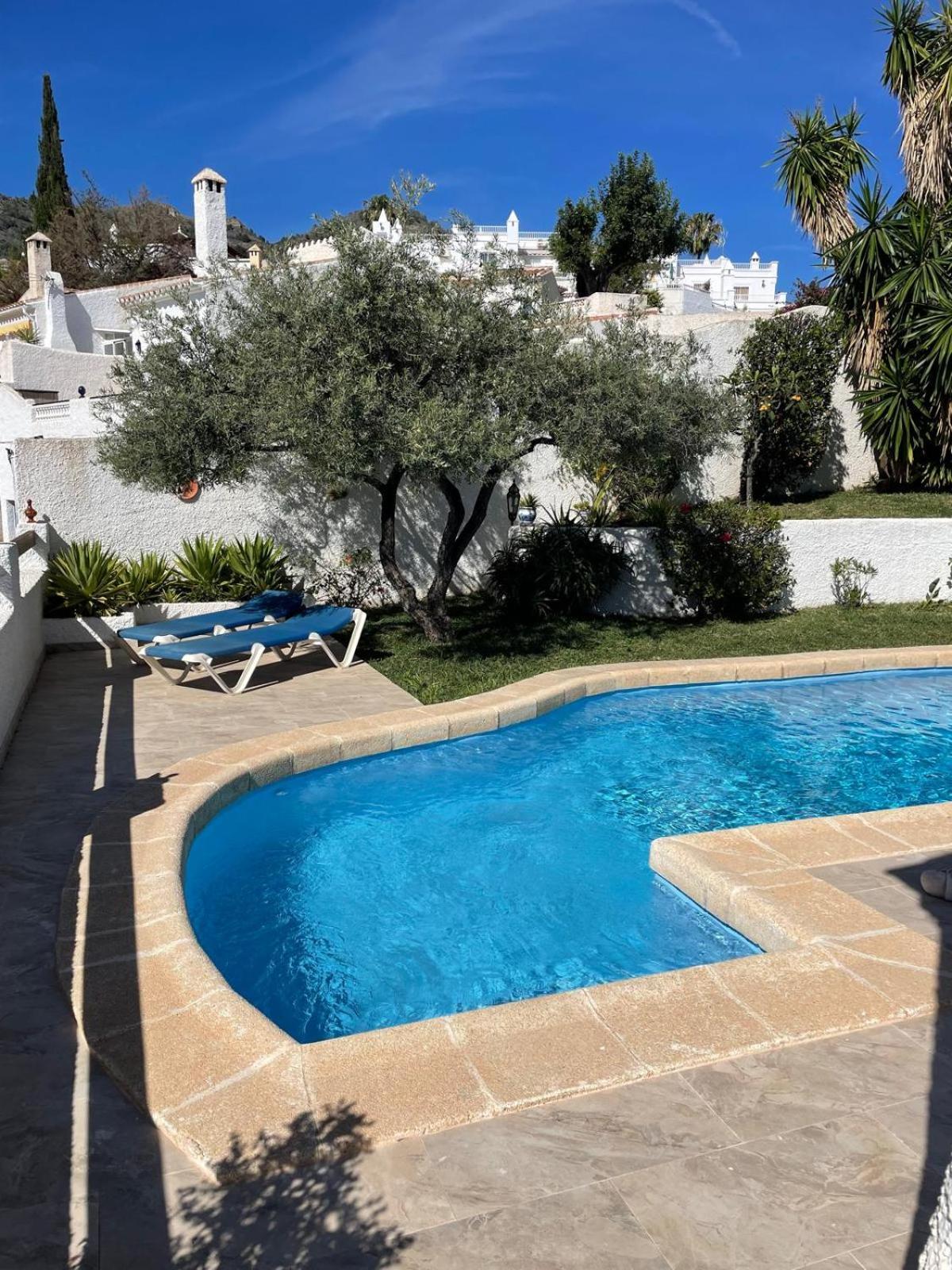 Naricha 1 Menyber Nerja Exterior foto